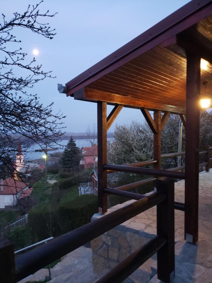 Vila Slankamenka Stari Slankamen エクステリア 写真